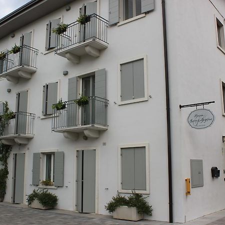 Punto 41 Hotell Peschiera del Garda Exteriör bild